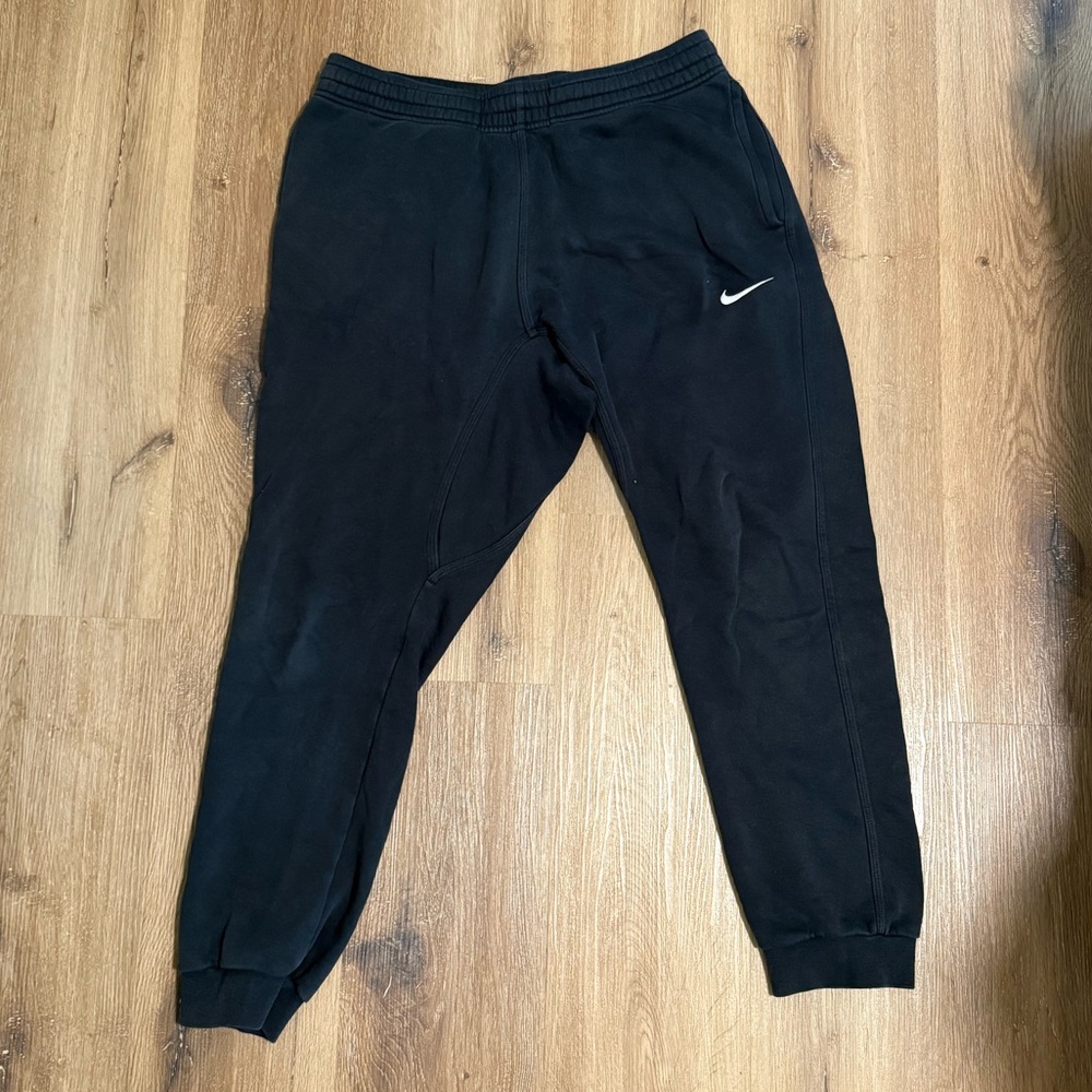 Nike Men’s Fleece Joggers